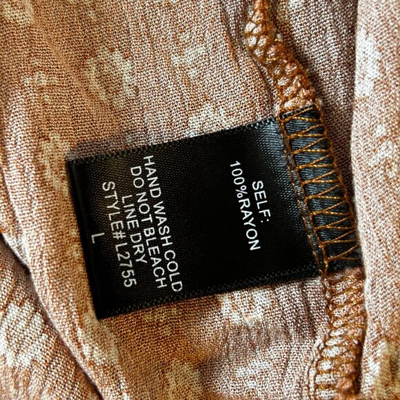 By Together Burnt Orange Cropped V-Neck Front Tie Tank Top Woman Large 1618 - Picture 6 of 6